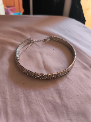 Collar de plata con brillantes
