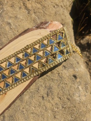 Gargantilla choker dorado con espejos