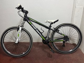 Bicicleta Conor 6300