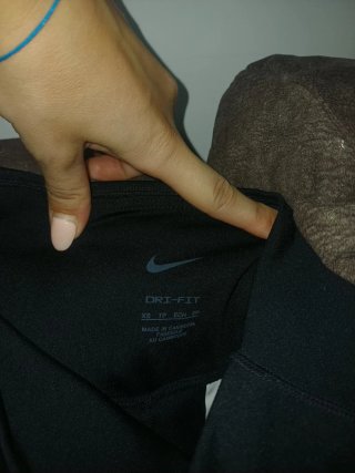 Conjunto deportivo top y 2 mallas