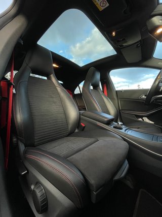 Mercedes-Benz CLA220d 177cv AMG TECHO+LIBRO+FULL