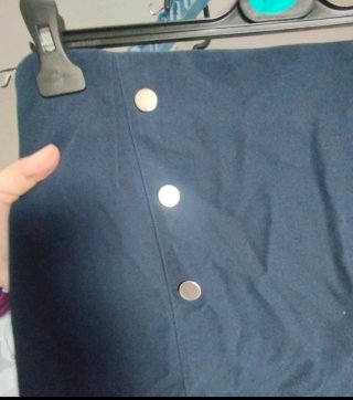 Lote: Blusa blanca y 2 faldas