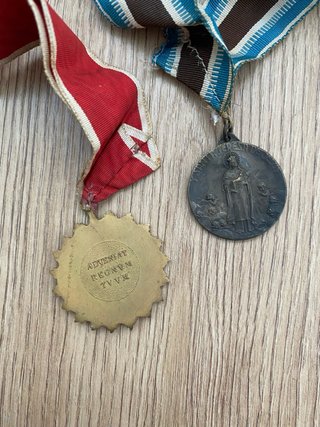 Lote 2 Medallas Religiosas Antiguas