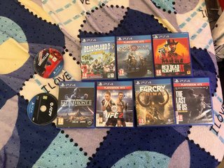 9 Videojuegos PS4 Usados (2 sin carcasa)
