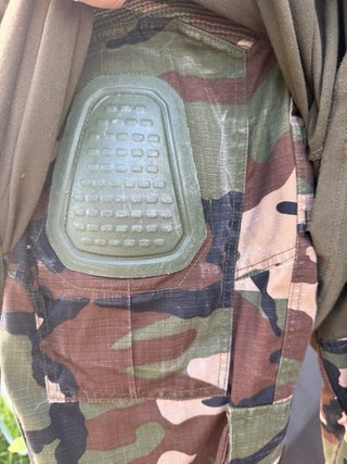 Traje Delta Tactics Woodland Talla XL Airsoft
