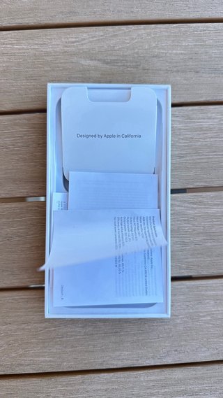 CAJA iPhone 11 Negro