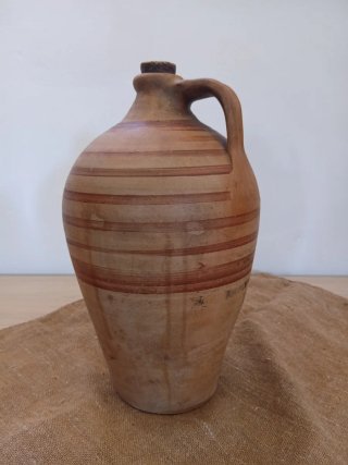 Cántaro antiguo de Priego