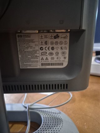 Monitor HP Pavilion 150s Beige