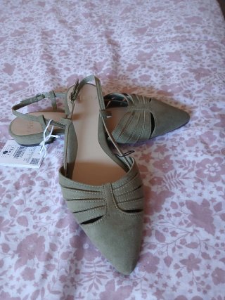 Zapatos planos Nuevos con etiqueta