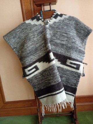 Poncho Artesanal Andino Lana Talla Única