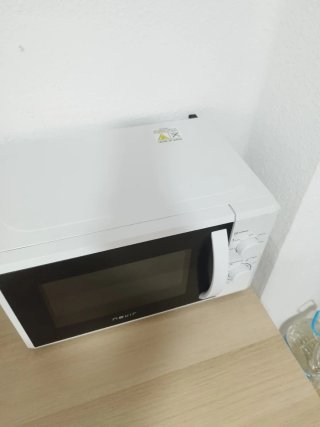 Microondas 40L - 2 meses de uso