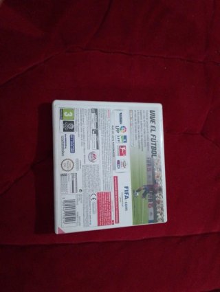 Set 2 Giochi Nintendo 3DS: FIFA 15 e LEGO Marvel