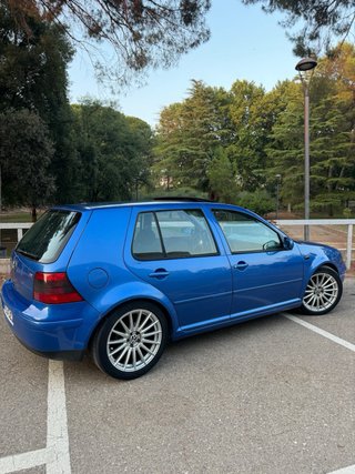 Volkswagen Golf 2002