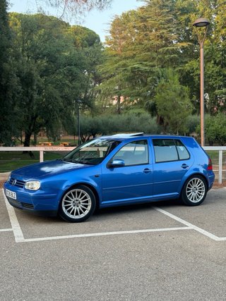 Volkswagen Golf 2002