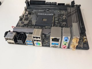 Placa Base ASRock AM4 A520M-ITX/ac