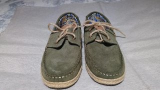 Zapatos náuticos verdes ante