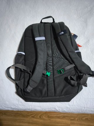 Mochila The North Face 24L Verde Caqui