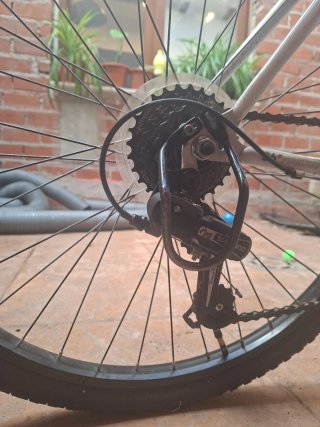 Bicicleta bianca