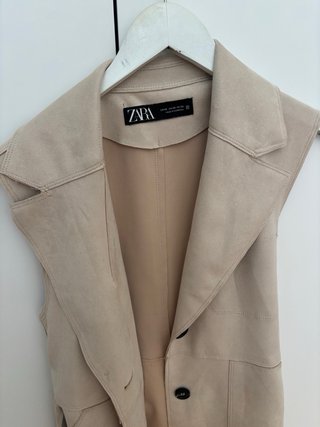Chaleco largo Zara beige