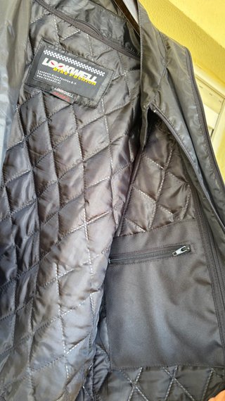 Vendo Chaqueta Moto Lookwell Negra
