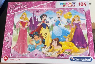 Puzzle Clementoni Disney Princess 104 piezas
