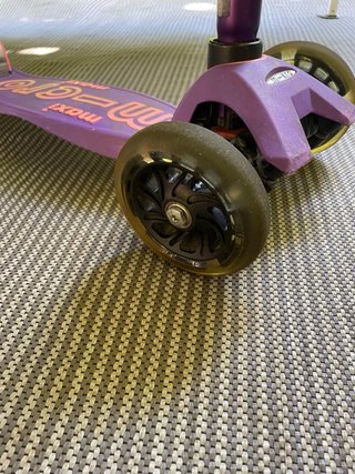 Patinete infantil Micro Maxi Deluxe morado