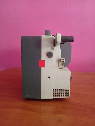 Lote Proyector + 20 Películas Super 8 Aries Films
