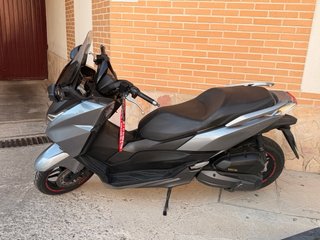 Maxi Scooter Gris