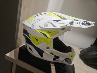Casco Airoh Aviator 3 Enduro