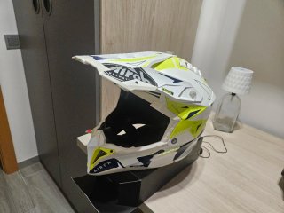 Casco Airoh Aviator 3 Enduro