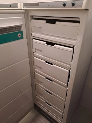Nevera + Congelador Zanussi