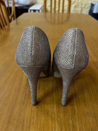 Zapatos tacón Marypaz oro brillantes talla 36