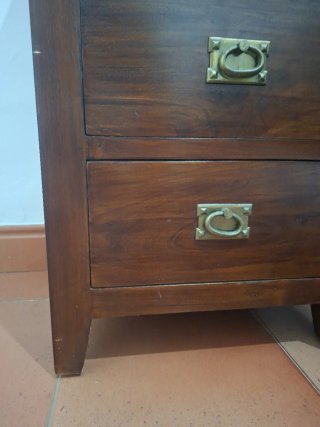 Cabecero y mesillas de noche de madera BANAK