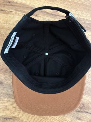 Gorra Carhartt Plana Negra y Marrón