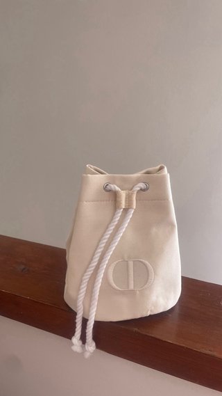 Neceser Dior Beige Nuevo con Caja