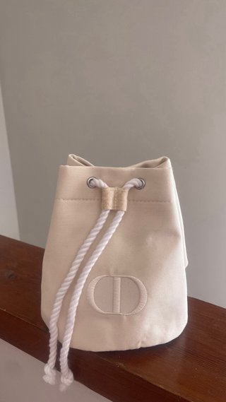 Neceser Dior Beige Nuevo con Caja