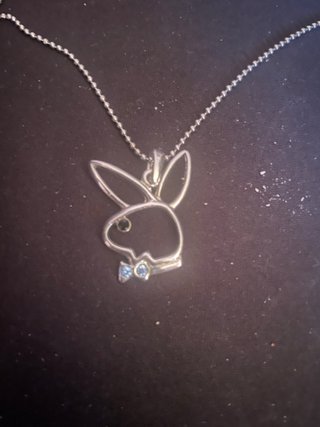 Collar Playboy Conejito Plateado con Brillantes