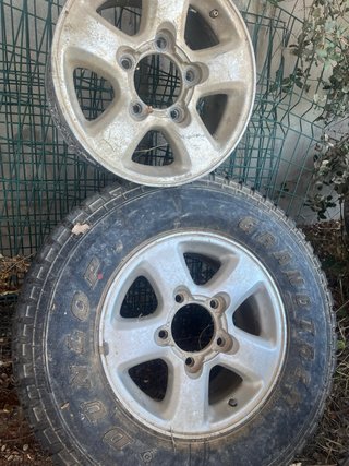 Llantas Toyota R16