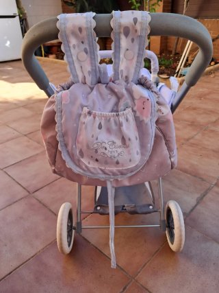 Carrito de juguete para muñecas