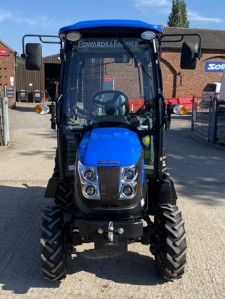 Tractor Solis 26XL Cabina e Inversor Nuevo