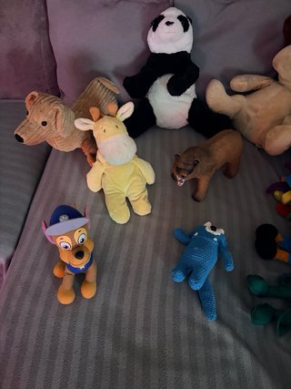 Lote de peluches variados