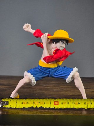 Figura custom Monkey D. Luffy  - One Piece