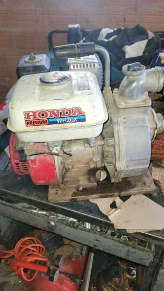 Motobomba Honda GX140 5HP para reparar el motor fu