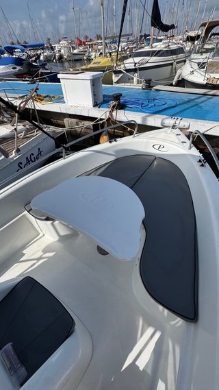 Barco 5 metros poseidon