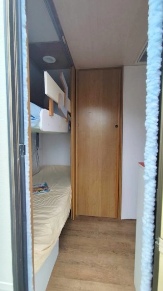 Caravana Adrià menos de 750 kg