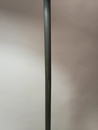 Lámpara de pie IKEA HEKTAR Negra
