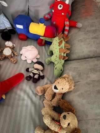 Lote de 10 peluches variados