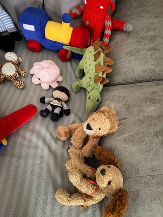 Lote de 10 peluches variados