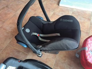 Set Maxi-Cosi Seggiolino e Base Isofix