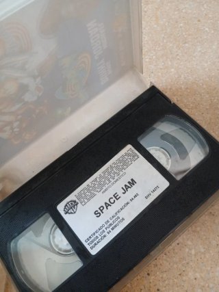VHS Space Jam - Bugs Bunny y Michael Jordan